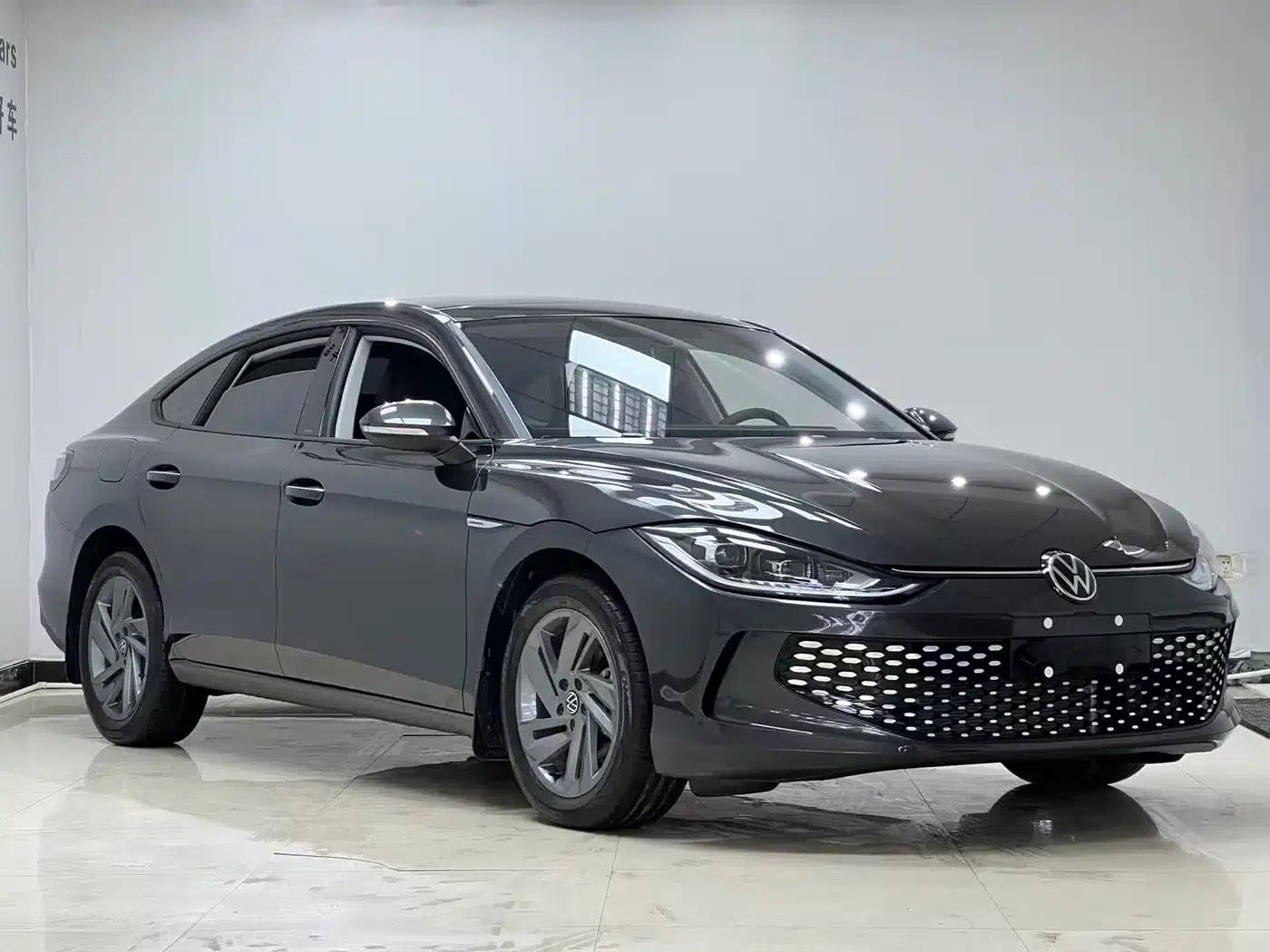 Lamando 2024 Lamando L 200TSI DSG Trendy Edition — миниатюра 3