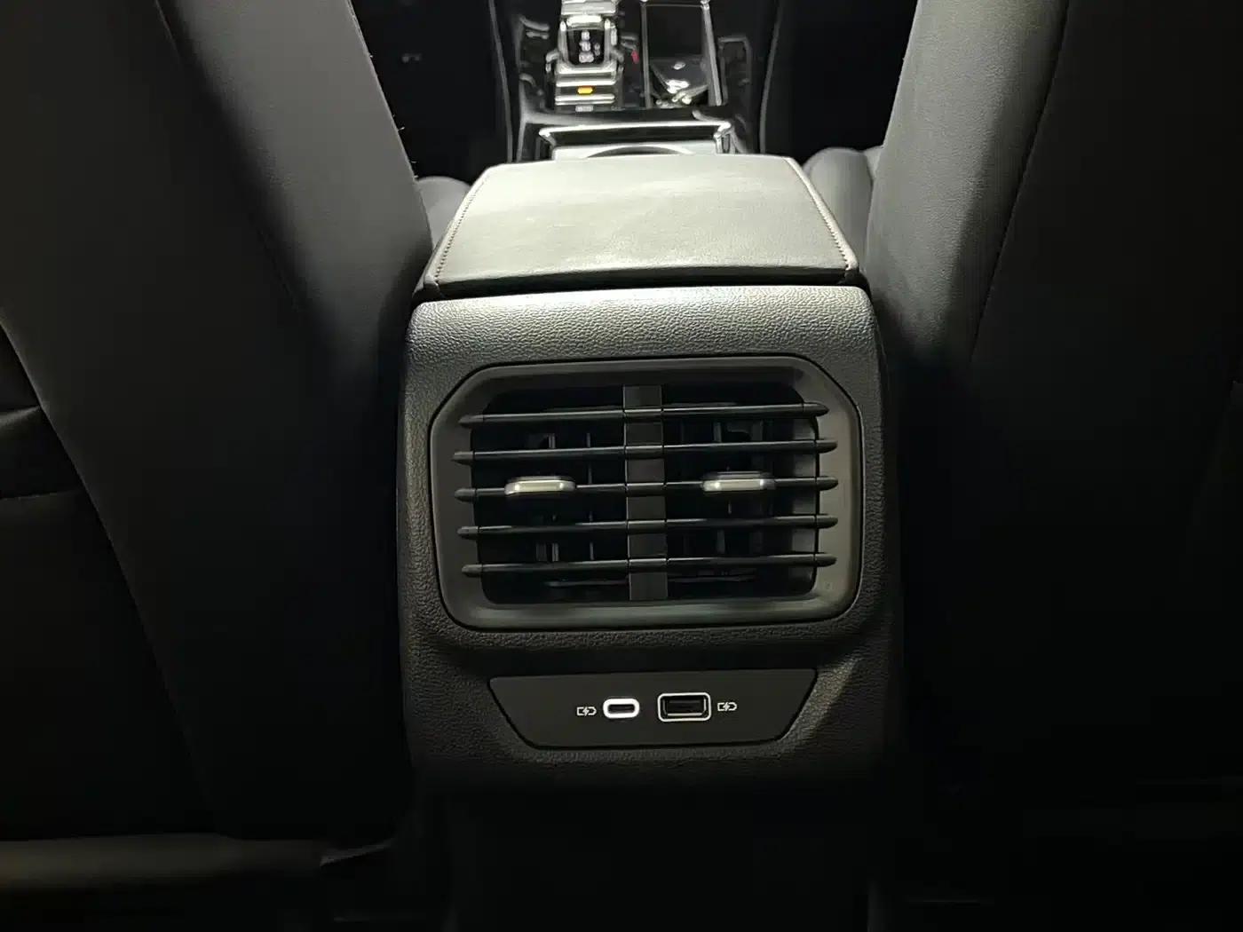 Lamando 2024 Lamando L 200TSI DSG Trendy Edition — миниатюра 8