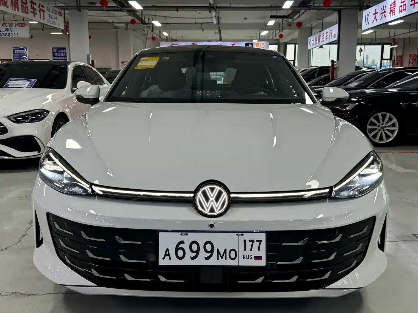 Lamando 2026 Model, Lamando L 300TSI Dynamic Edition — миниатюра 2