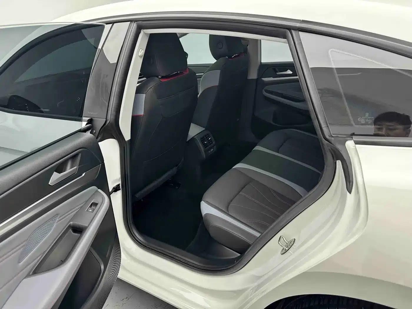 Lamando 2022 Lamando L 280TSI DSG Hot Edition — миниатюра 12