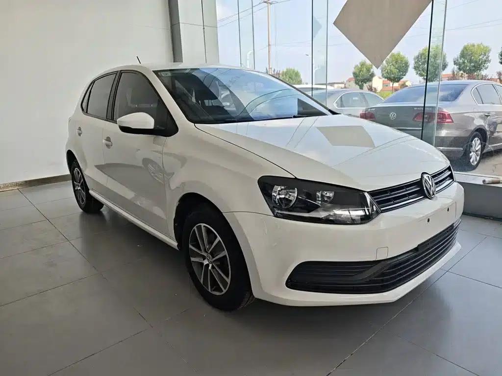 2016 Polo 1.4L Automatic Fashion Edition — миниатюра 4