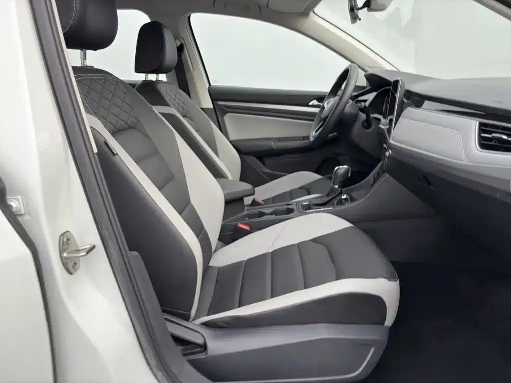 2025 Volkswagen Bora 300TSI DSG Premium Edition — миниатюра 12