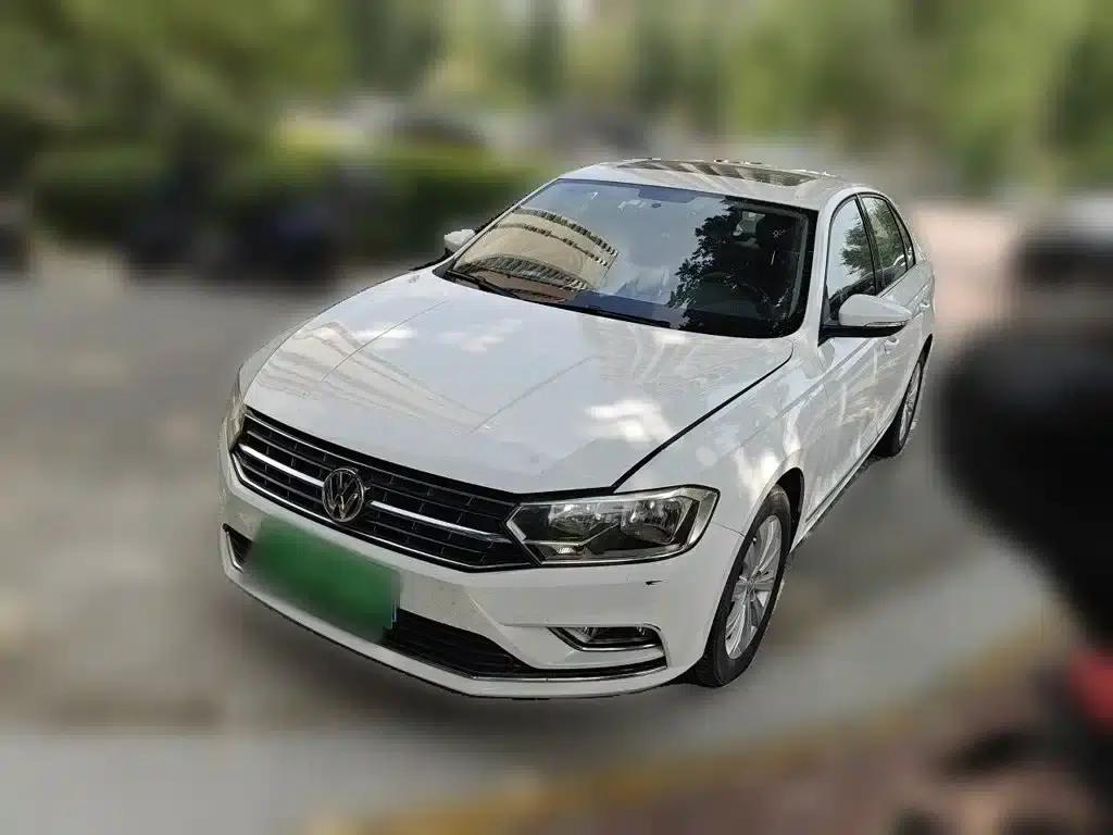 2017 Volkswagen Bora 1.6L Manual Comfort Model — миниатюра 2
