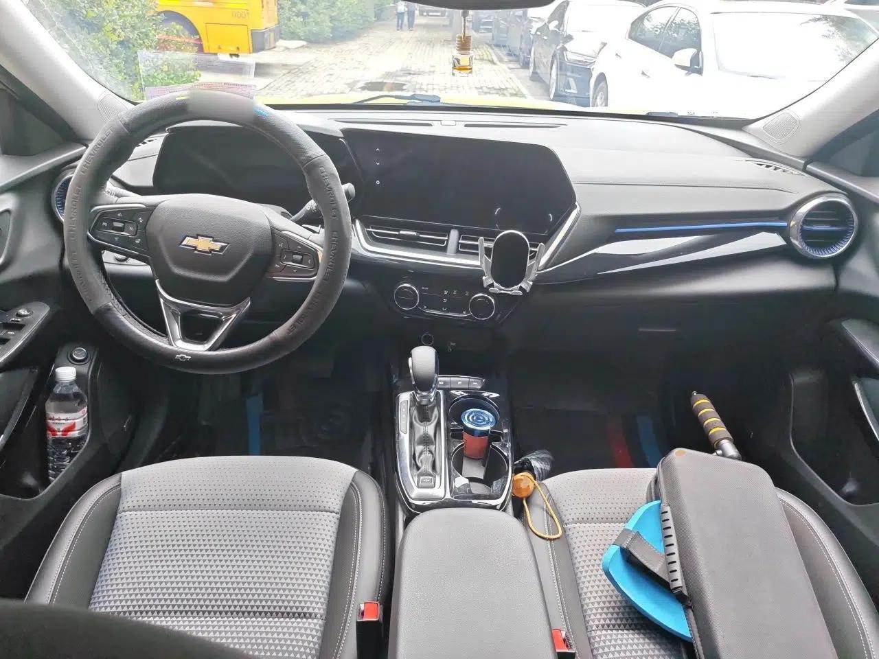Chevrolet Seeker 2022 1.5T CVT Trendy Edition — миниатюра 9