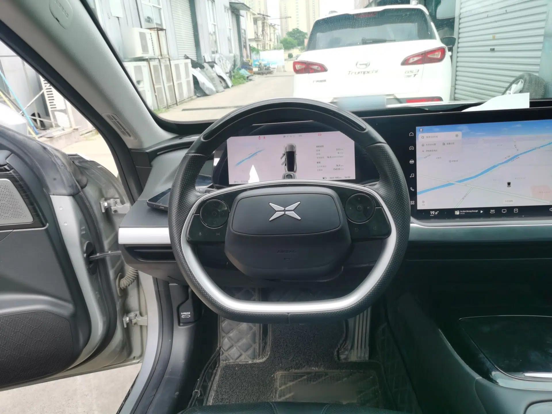 XPeng P7 2021 480N — миниатюра 10