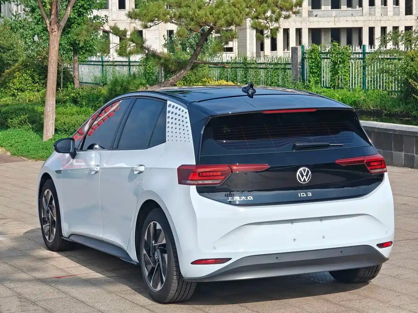 Volkswagen ID.3 2023 Upgraded Pure Smart Edition — миниатюра 6