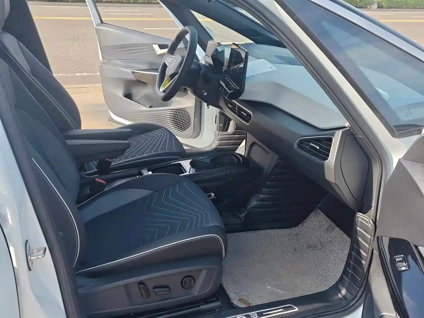 Volkswagen ID.3 2023 Upgraded Pure Smart Edition — миниатюра 8