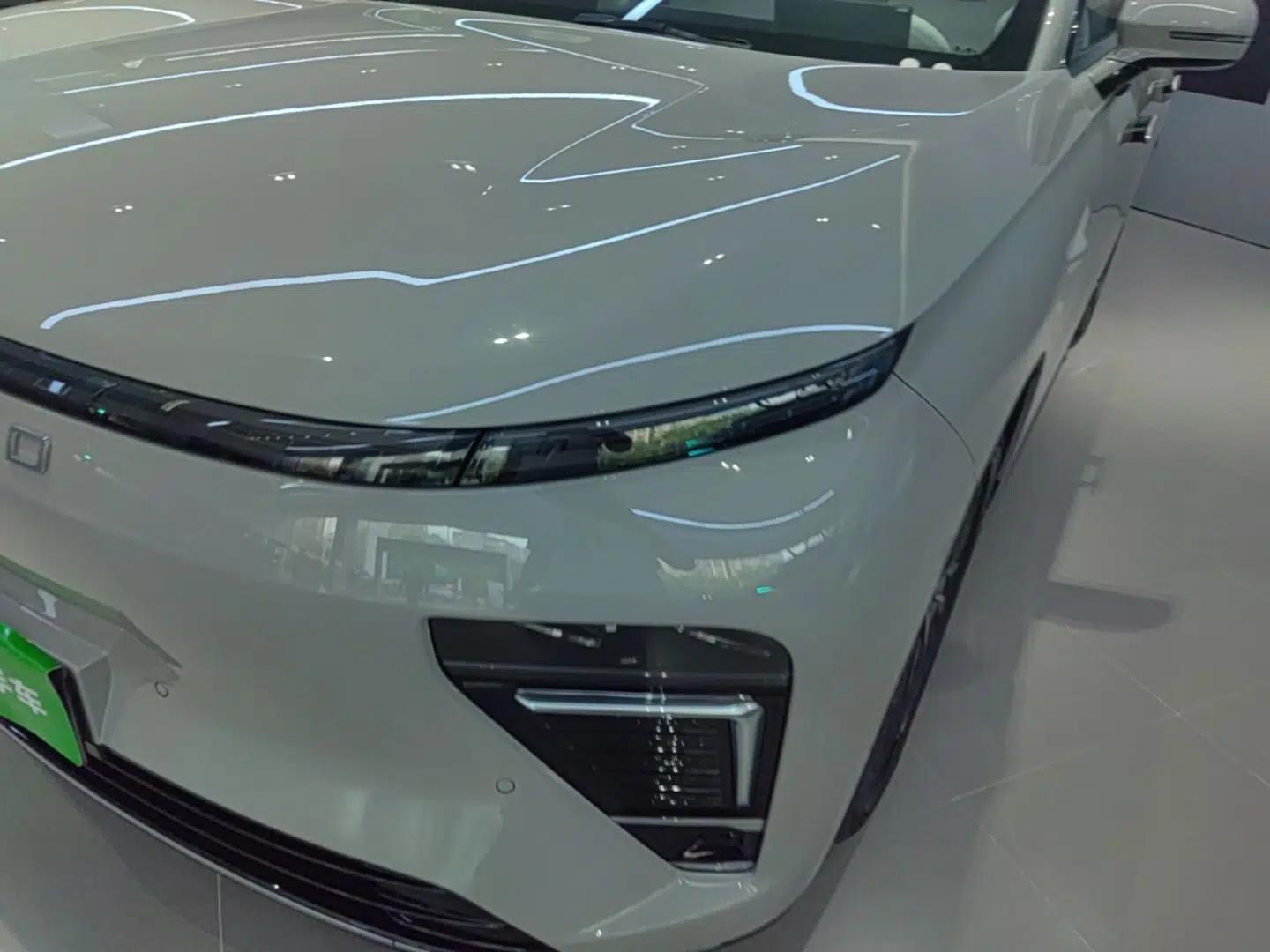 EXEED Star Era ET 2025 Extended-Range 265 Max Two-Wheel Drive Urban Advanced Driver Assistance — миниатюра 8