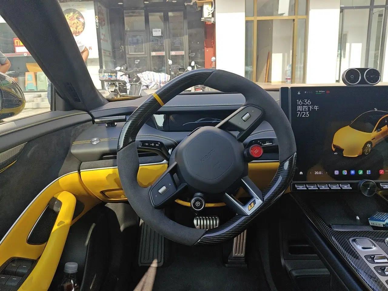 Xiaomi Auto SU7 Ultra 2025 Ultra Model — миниатюра 10