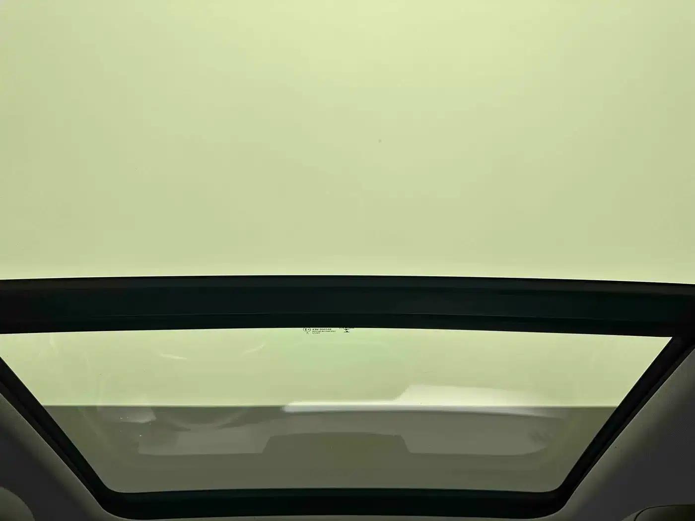 2021 Volkswagen T-Cross 1.5L Automatic Smart Connect Edition — миниатюра 14