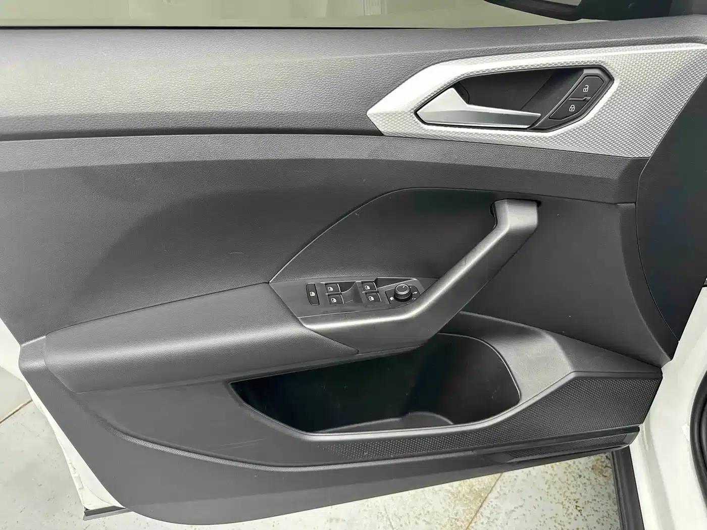 2021 Volkswagen T-Cross 1.5L Automatic Smart Connect Edition — миниатюра 10