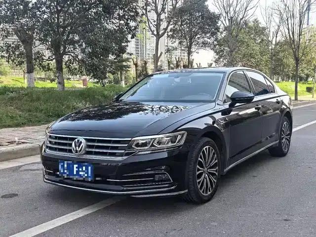 Phideon 2018 Facelift 380TSI 2WD Business Edition