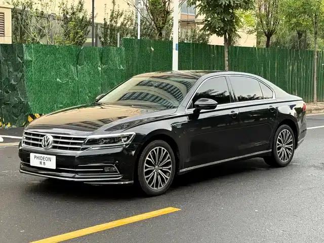 Phideon 2019 380TSI 2WD Business Edition (National V Emission Standard)