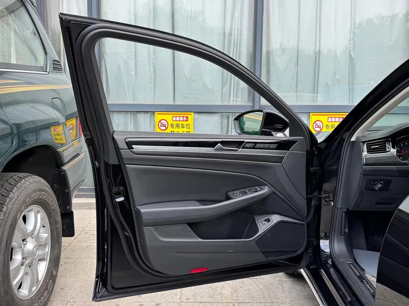 Phideon 2019 380TSI 2WD Business Edition (National V Emission Standard) — миниатюра 11