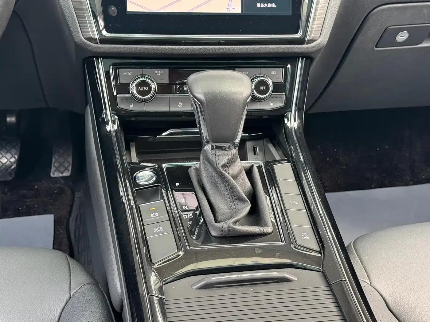 Phideon 2019 380TSI 2WD Business Edition (National V Emission Standard) — миниатюра 16