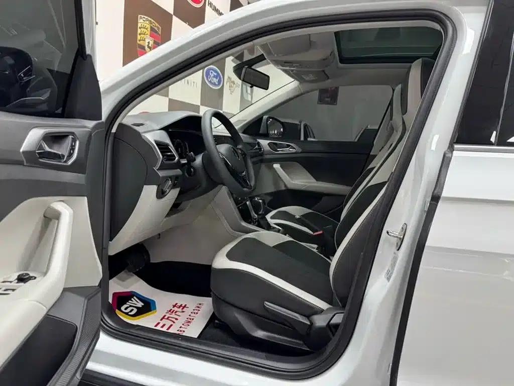 2022 Volkswagen T-Cross 1.5L Automatic Comfort Edition — миниатюра 7