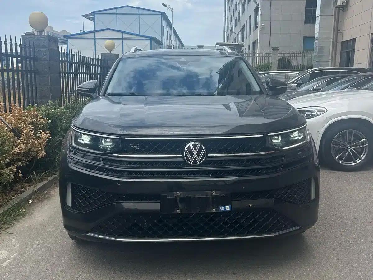 2023 Range Rover 380TSI AWD R-Line Cruiser — миниатюра 2