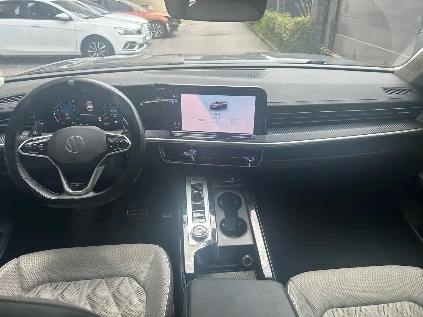 2023 Range Rover 380TSI AWD R-Line Cruiser — миниатюра 7