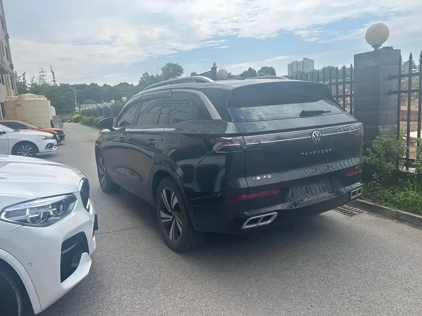 2023 Range Rover 380TSI AWD R-Line Cruiser — миниатюра 10