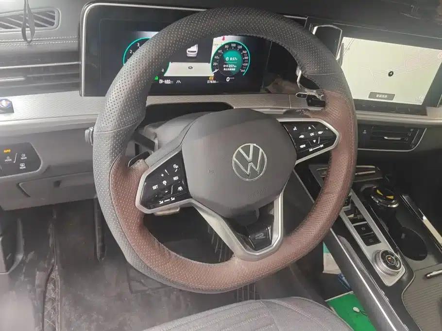 2023 Range Rover 380TSI AWD R-Line Cruiser — миниатюра 15
