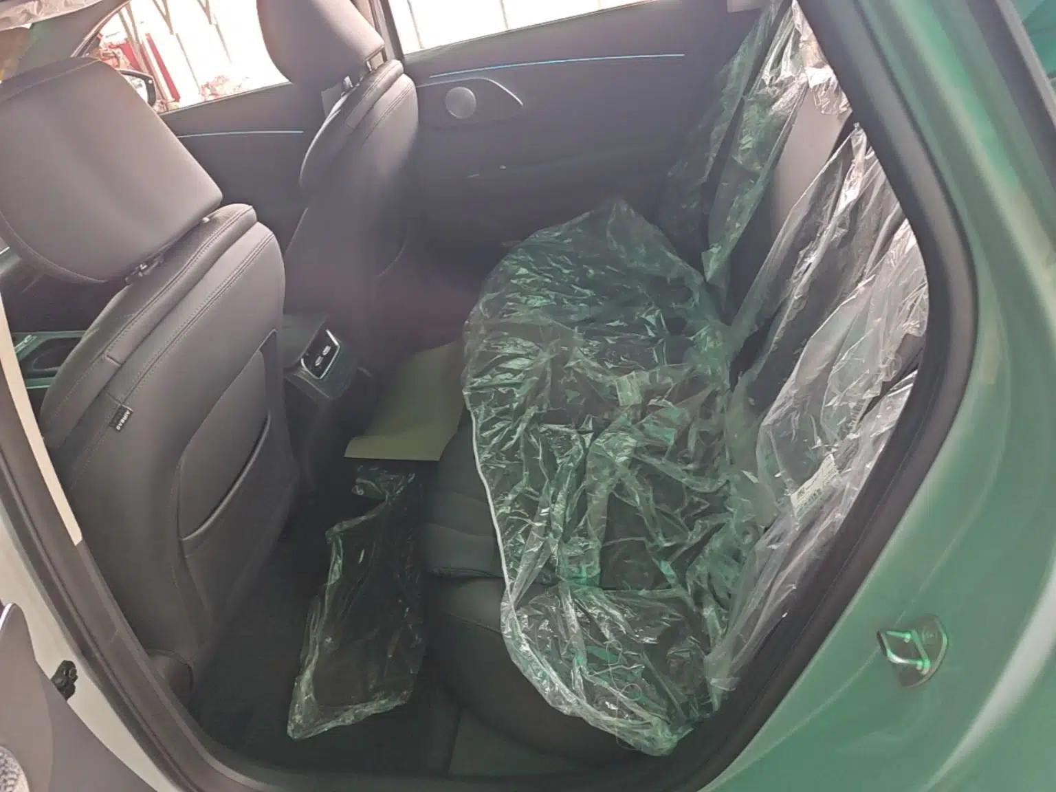 Chery Fengyun A8L 2025 1.5 TGDI 145 km Luxury Version — миниатюра 20