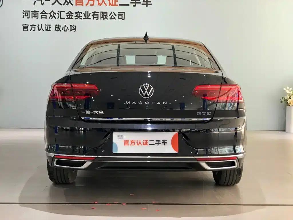 2022 Volkswagen Passat PHEV GTE Luxury Edition — миниатюра 4