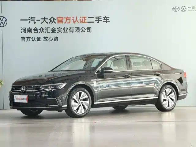 2022 Volkswagen Passat PHEV GTE Luxury Edition