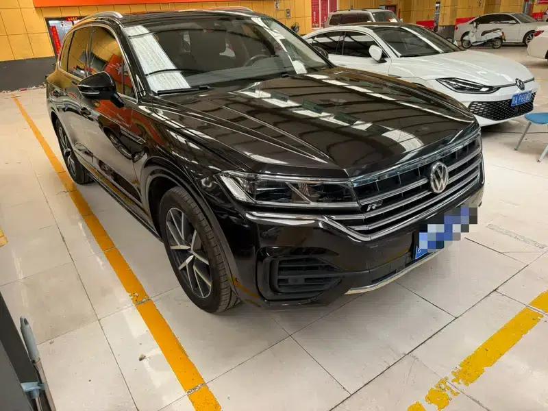 Touareg 2019 3.0TSI R-Line Edition (National V Emission Standard) — миниатюра 2