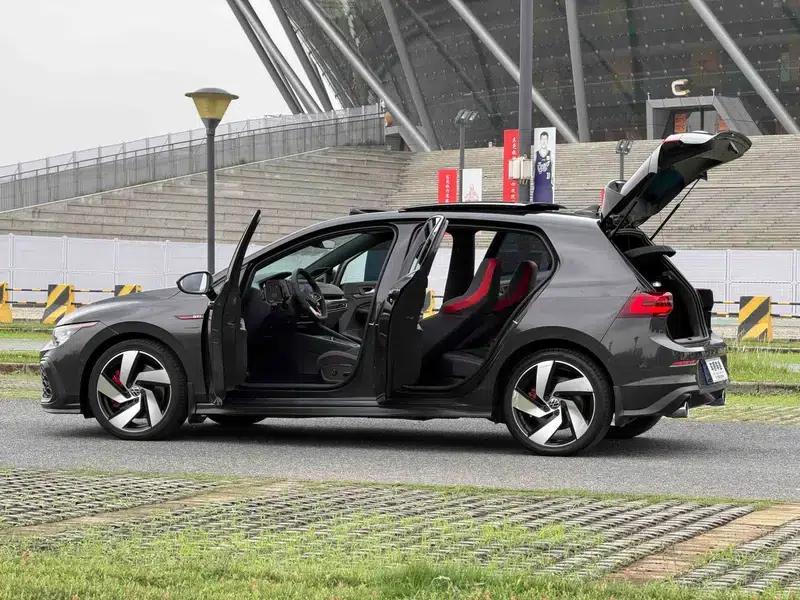 2023 Golf GTI 380TSI DSG GTI — миниатюра 15