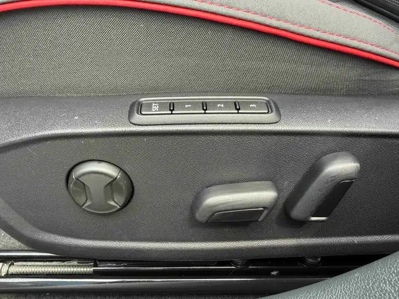 2023 Golf GTI 380TSI DSG GTI — миниатюра 26