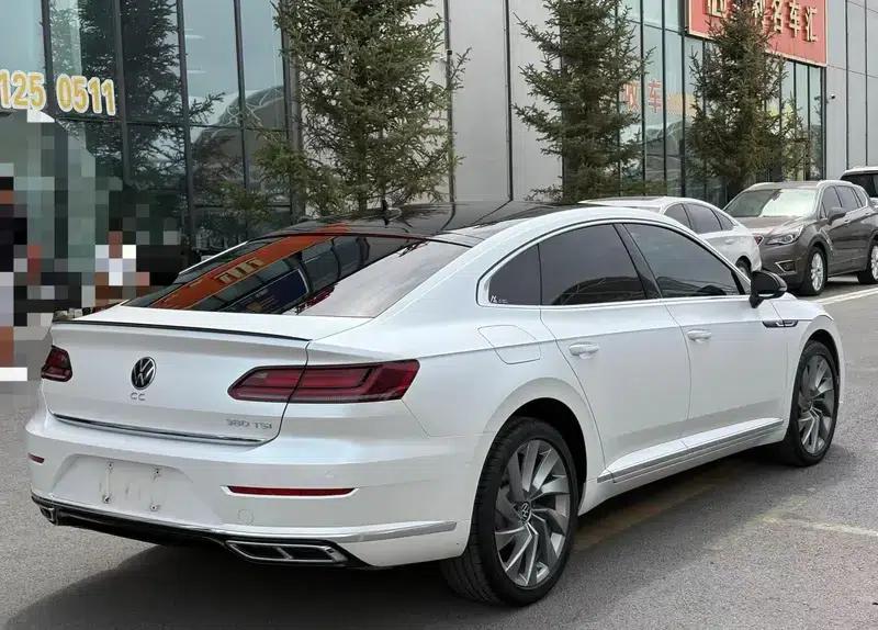Volkswagen CC 2023 380TSI Striking Edition — миниатюра 6