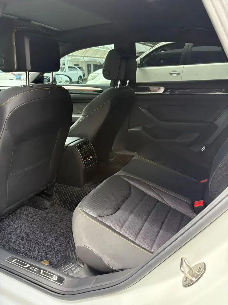 Volkswagen CC 2023 380TSI Striking Edition — миниатюра 9