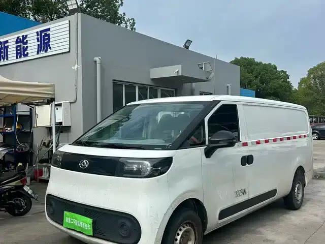 Dana V1 2025 Model V1+ Long Wheelbase Low Roof Multi-functional Version (62kWh)