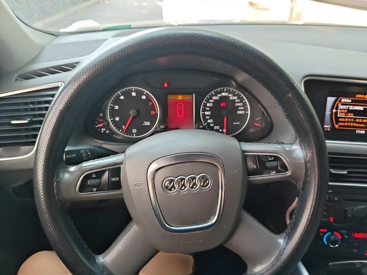 Audi Q5 2011 2.0TFSI Technology Model — миниатюра 10