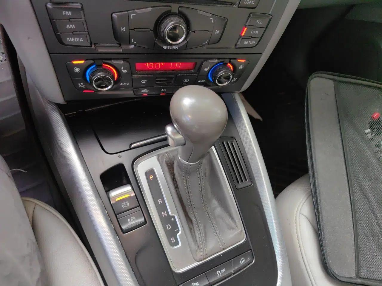 Audi Q5 2012 2.0TFSI Technology Model — миниатюра 14
