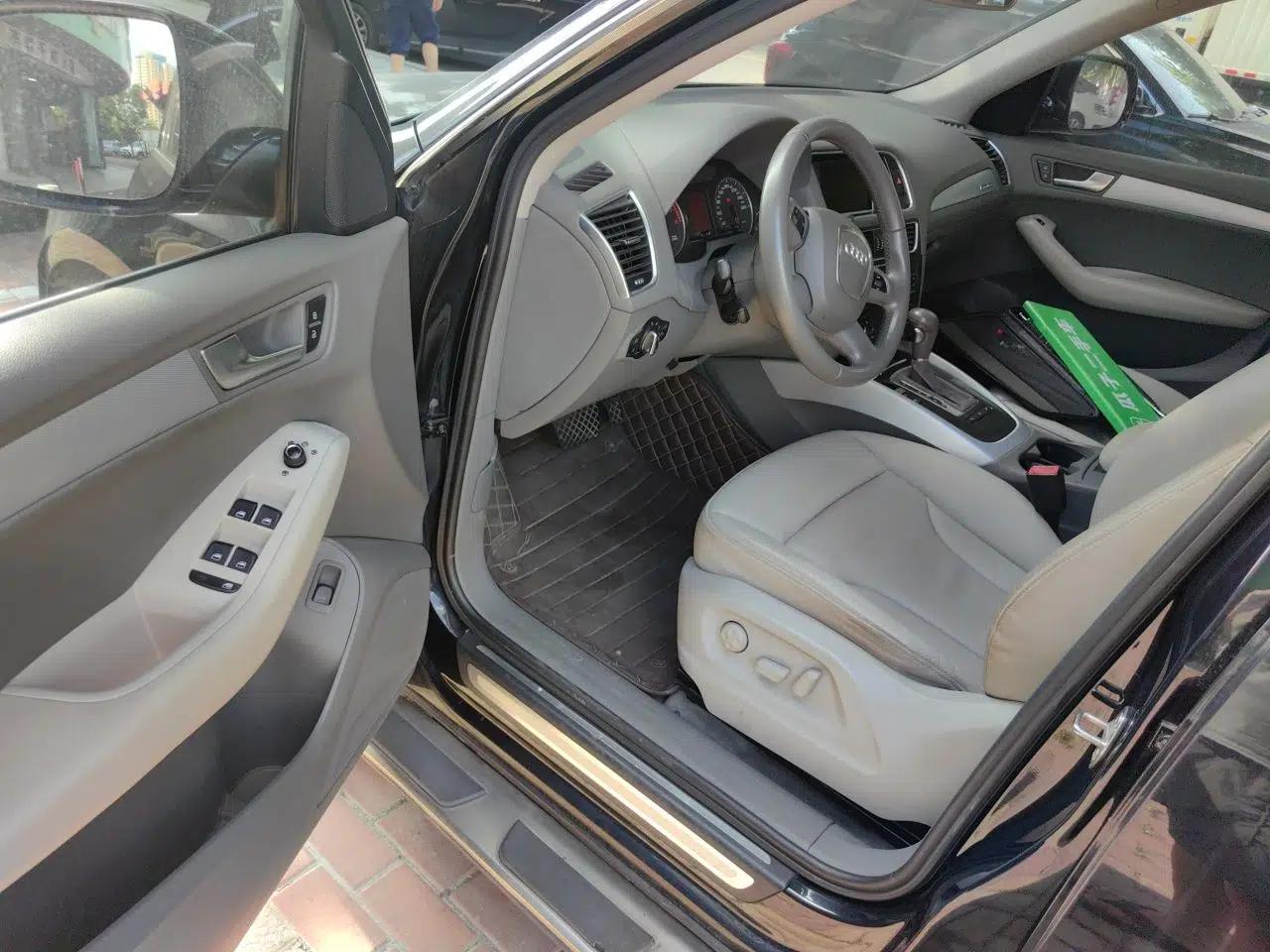 Audi Q5 2012 2.0TFSI Technology Model — миниатюра 16