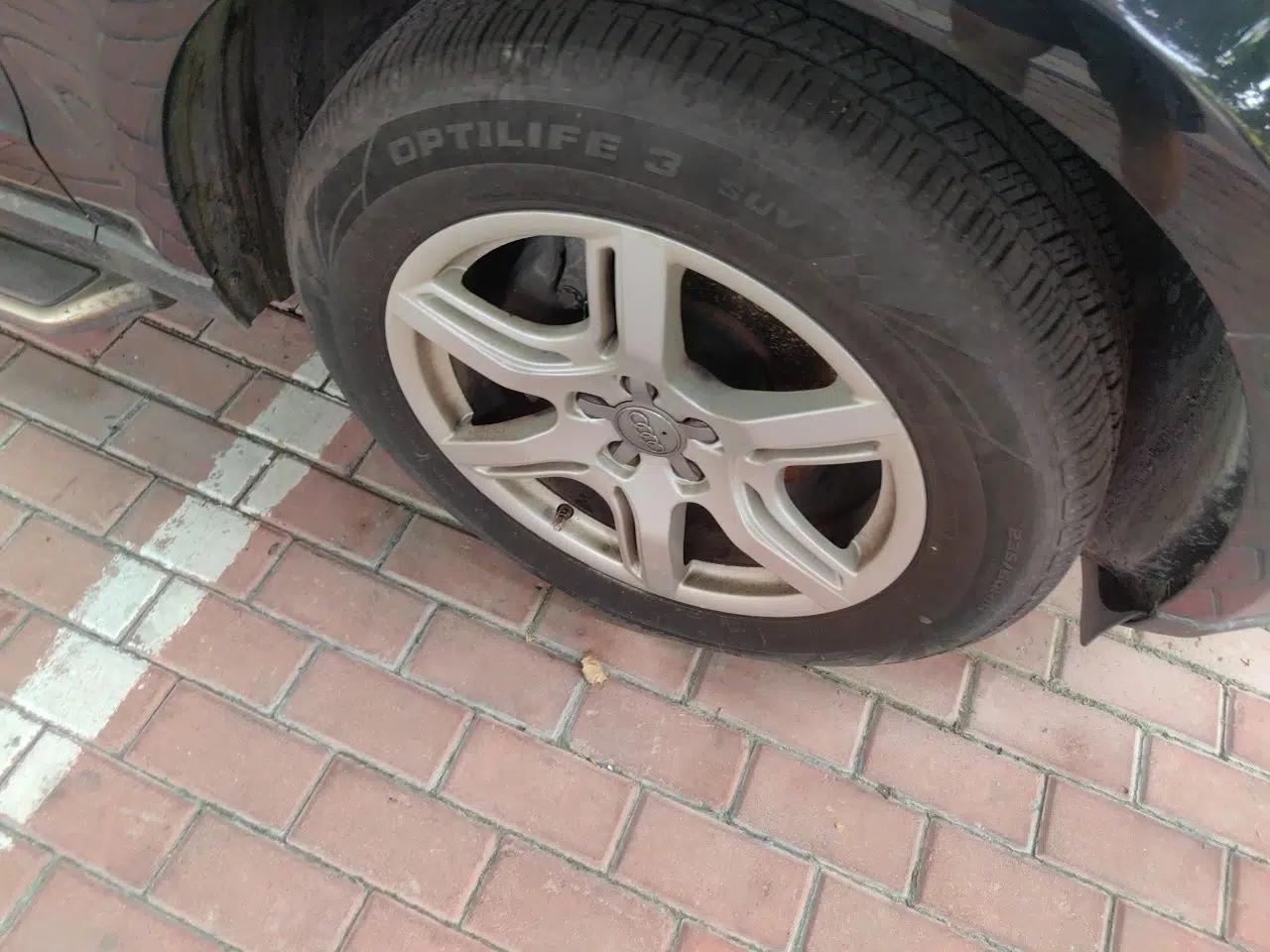 Audi Q5 2012 2.0TFSI Technology Model — миниатюра 8