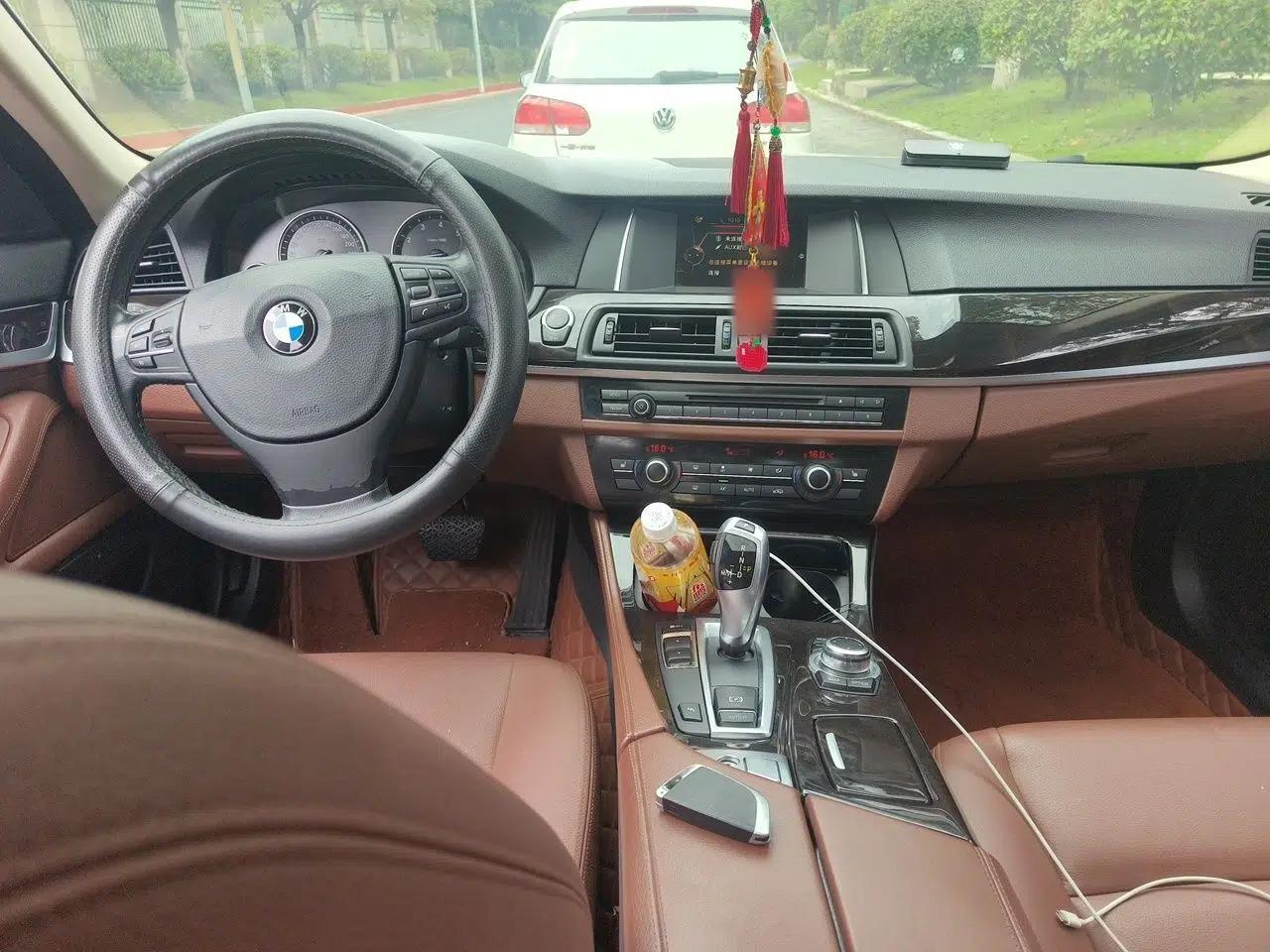 BMW 5 Series 2014 525Li Leading Model — миниатюра 9