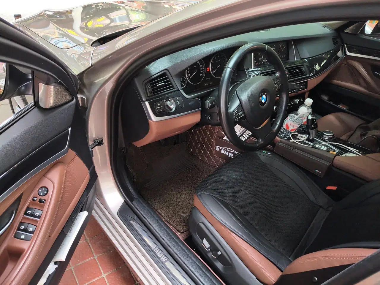 BMW 5 Series 2017 520Li Elegant Edition — миниатюра 16