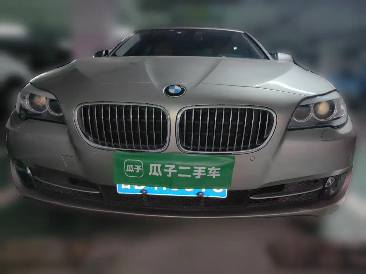 BMW 5 Series 2012 520Li Elegant Edition — миниатюра 2