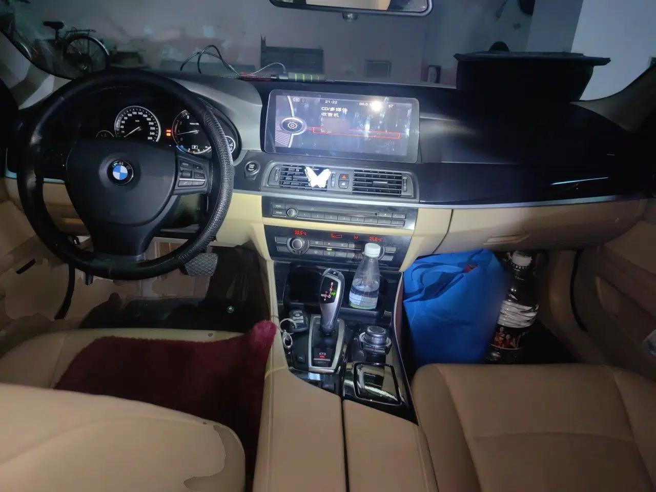 BMW 5 Series 2012 520Li Elegant Edition — миниатюра 9