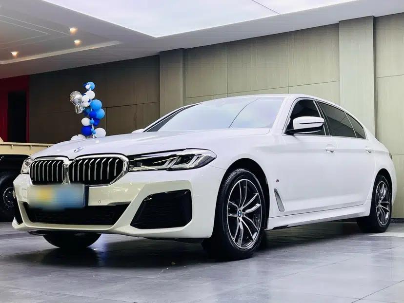 BMW 5 Series 2022 Restyled 525Li M Sport Package — миниатюра 1