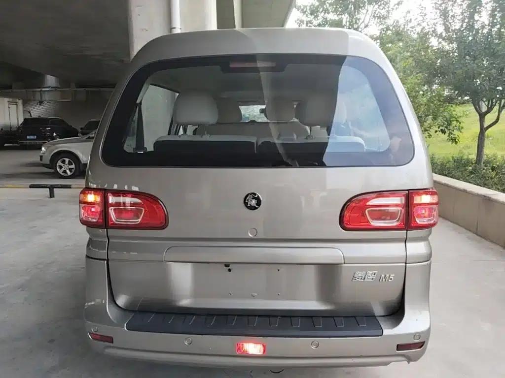 Lingzhi 2022 M5L 2.0L Practical 7-Seater — миниатюра 6