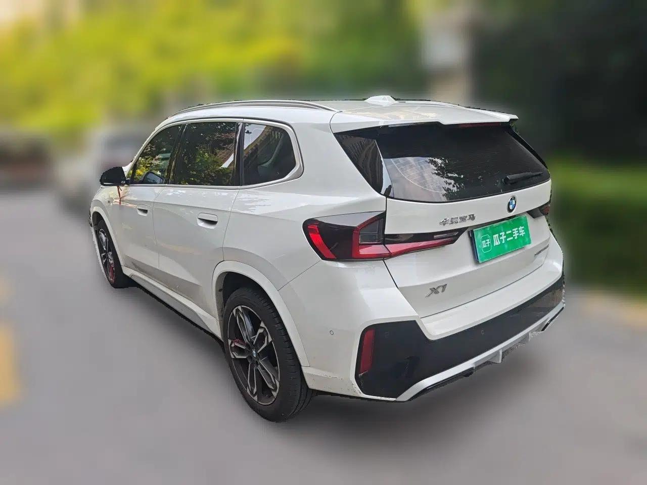 BMW X1 2023 sDrive25Li M Sport Package — миниатюра 4