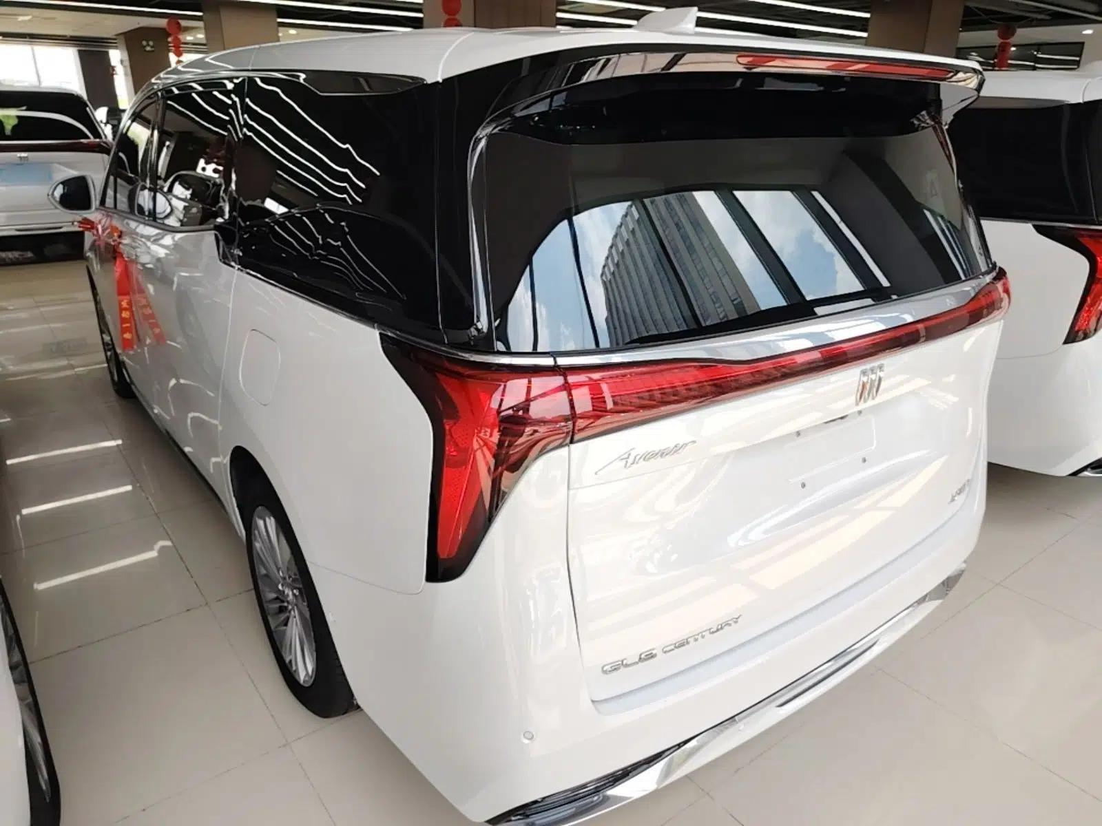 Buick Century 2023 2.0T Six-Seater Yinshi Edition — миниатюра 4