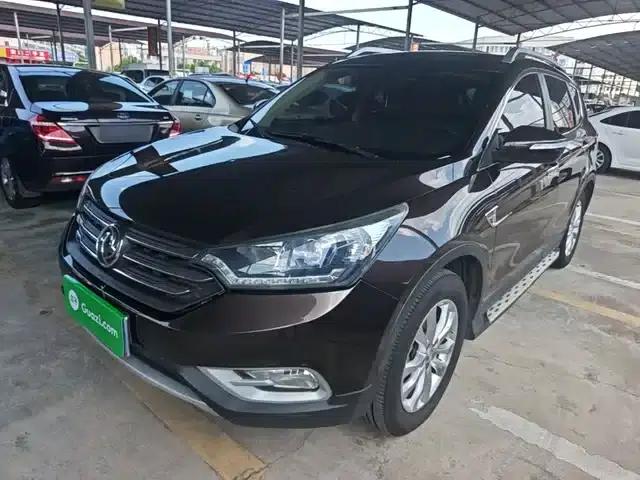 Dongfeng Fengshen AX7 2015 2.0L Automatic Smart Edition