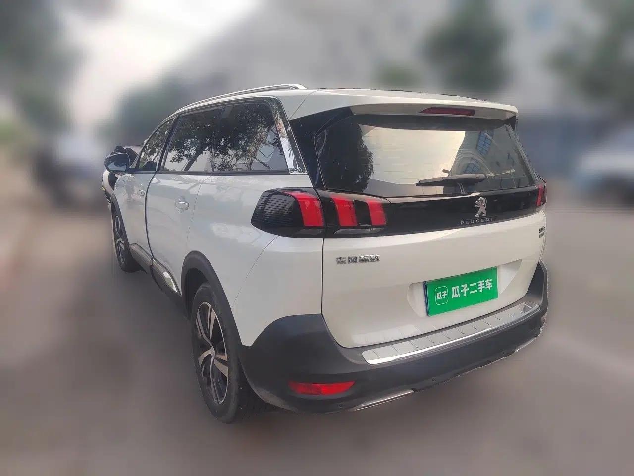 Peugeot 5008 2017 350THP 7-Seater Boundless Edition — миниатюра 4