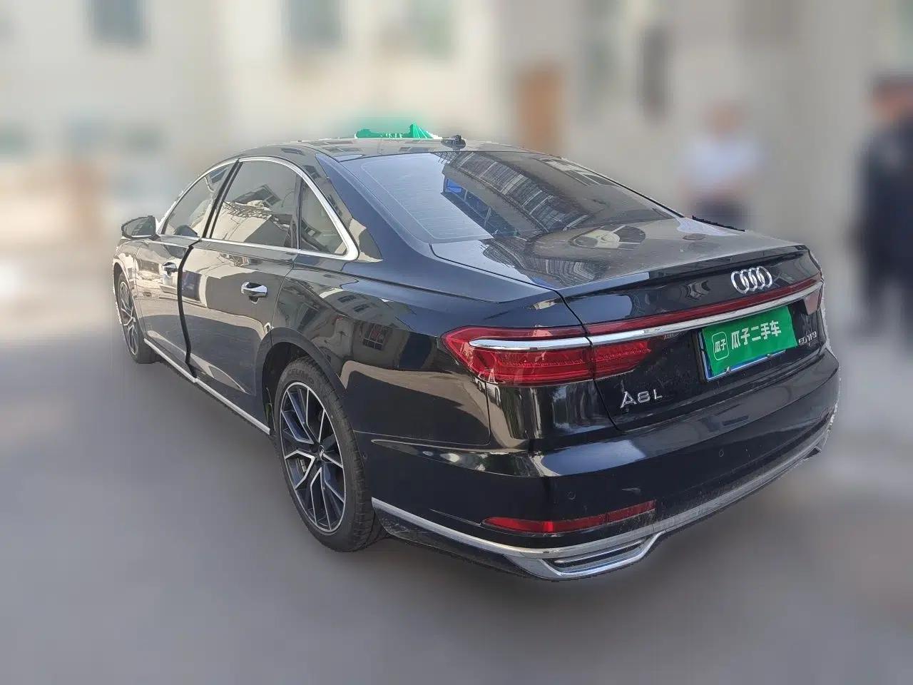 Audi A8 2019 Plus A8L 50 TFSI quattro Luxury Model — миниатюра 4