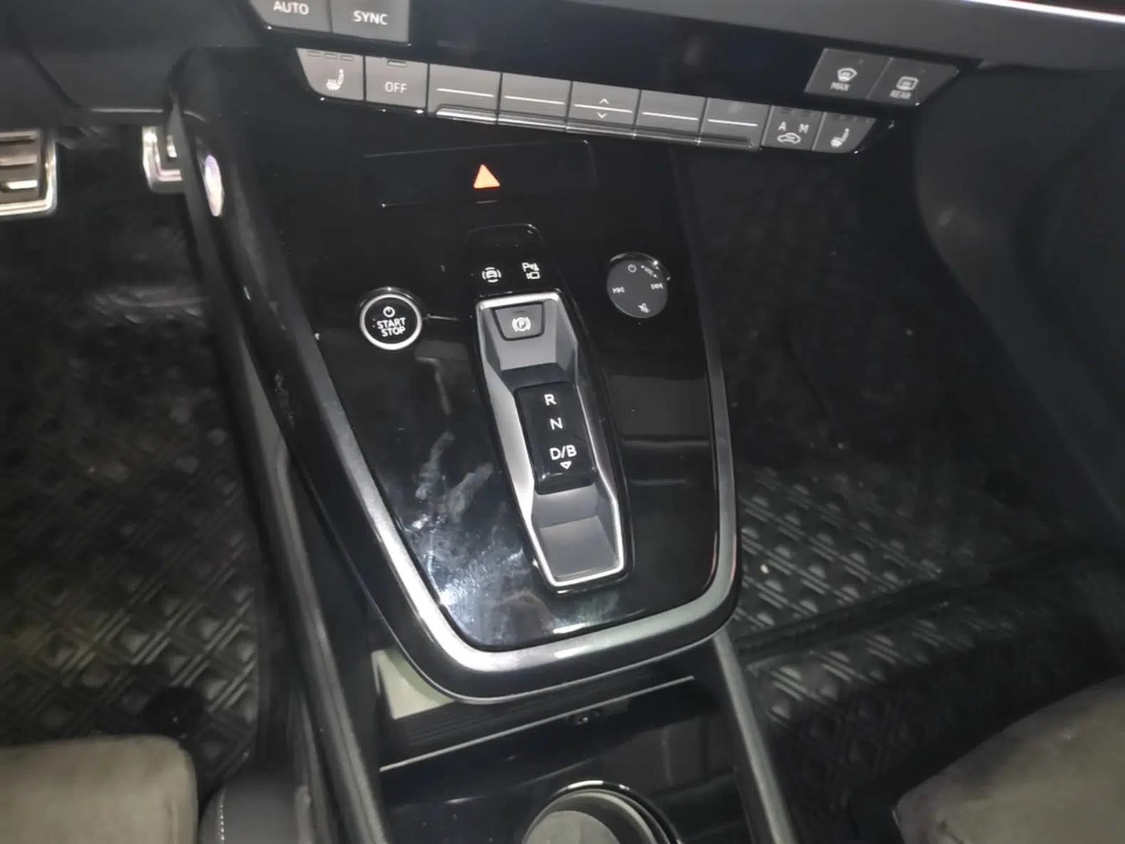 Audi Q4 e-tron 2022 40 e-tron Boundary Edition — миниатюра 16