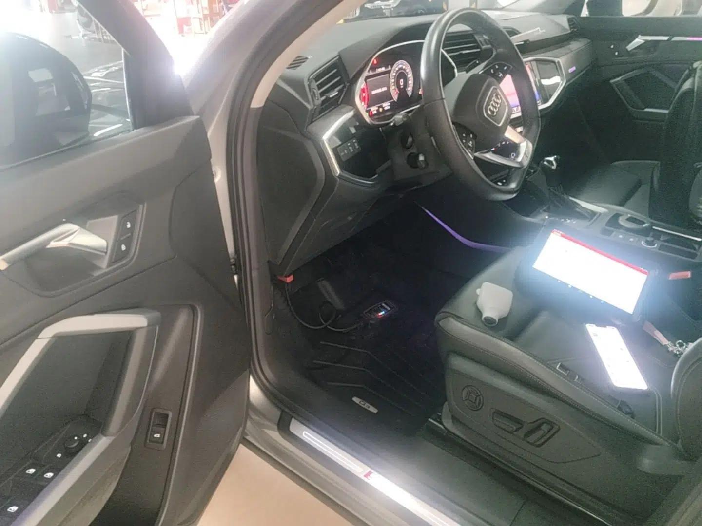 Audi Q3 Sportback 2022 40 TFSI Fashion Model — миниатюра 17